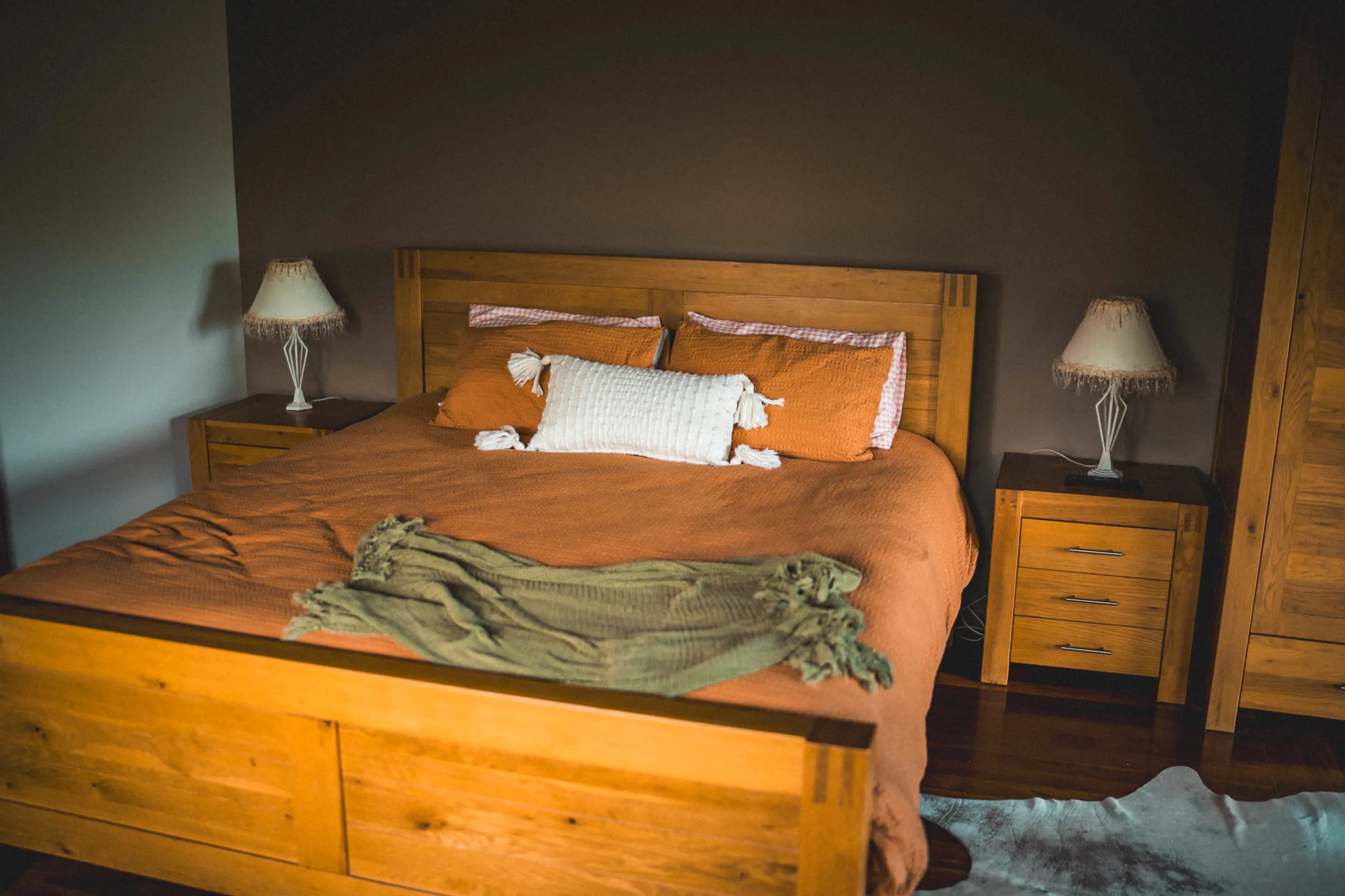 Main bedroom, king bed facing the valley